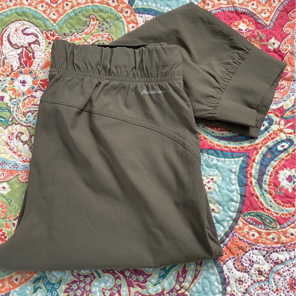 Eddie Bauer Khaki Green Jogger Pants